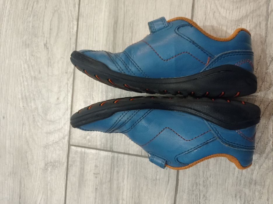 Шкіряні кросівки, кеди для хлопчика, Clarks, сині, 27,5 р.