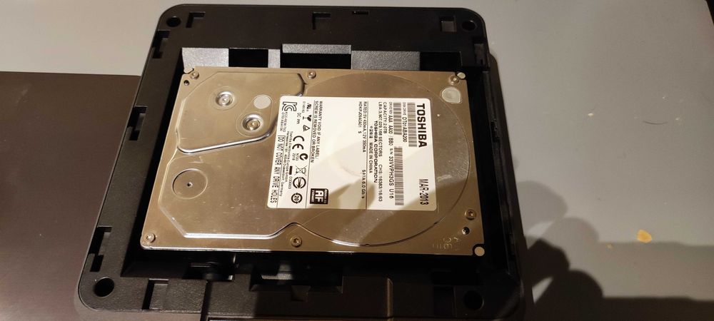 Asus VM45 Servidor nas