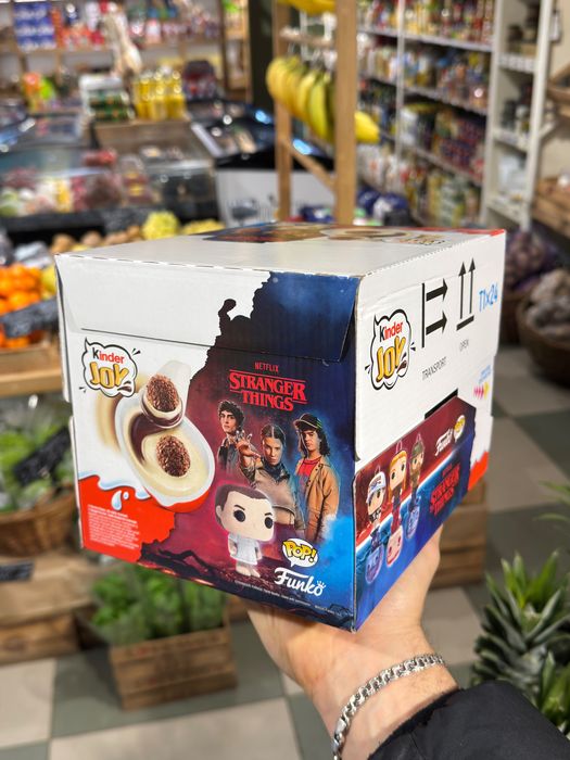 Ящик 72 шт кіндерів Дивні дива /кіндер джой Stranger things/ осд