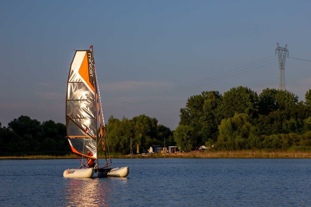 Katamaran Minicat 460 Elite wersja carbon