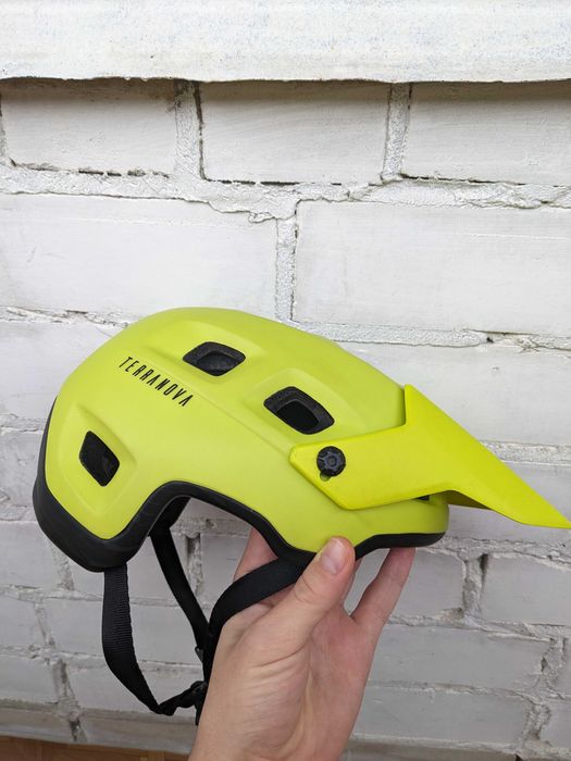 Велошолом MET Terranova CE Lime Green / Matt розмір S