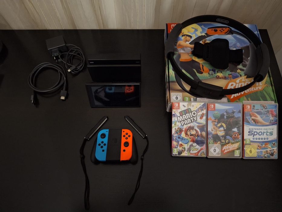 Nintendo Switch + 3 Jogos (Como Nova)