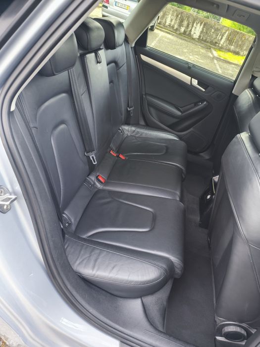 Audi A4 Avant 2.0 S LINE
