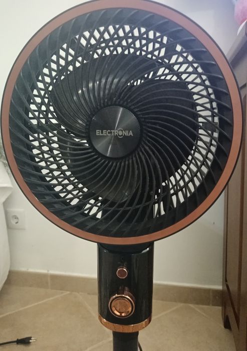 Ventoinha Electrónia como nova