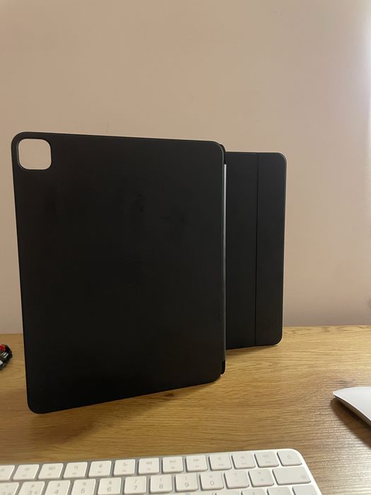 iPad Pro 13”_M4 - WiFi + e-Sim - 256 GB  - Com Todos os Acessórios