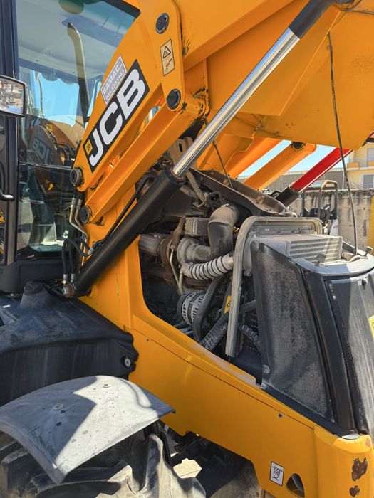Екскаватор навантажувач JCB 3CX DIGMASTER, 2018 р. 2730 мотогодин. З ПДВ
