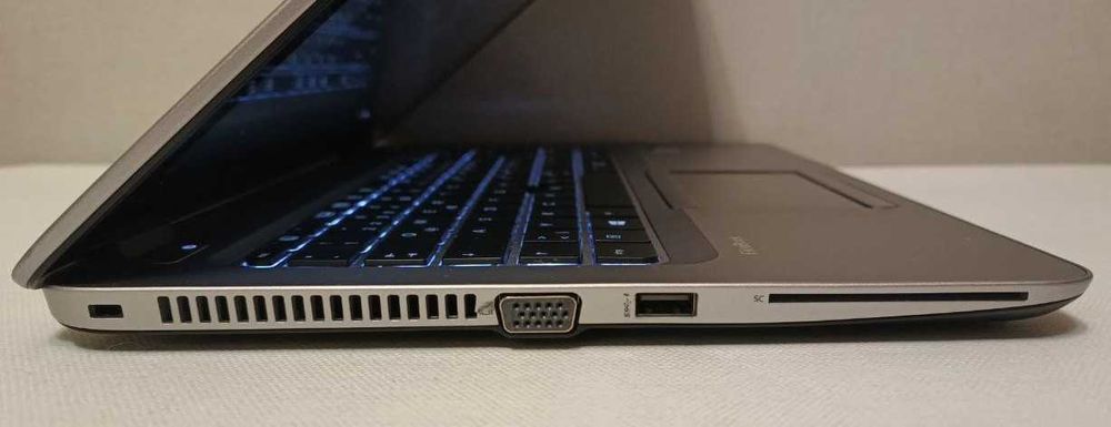 HP EliteBook 840 G4/14"FHD Touch/Core i5-7300U 2,6-3,5 GHz/DDR4 8GB/4G