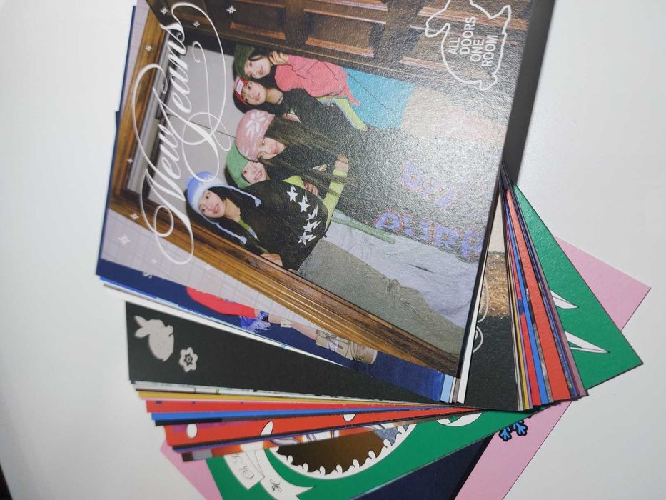 NewJeans - OMG Hanni Ver. (Message Card Album)