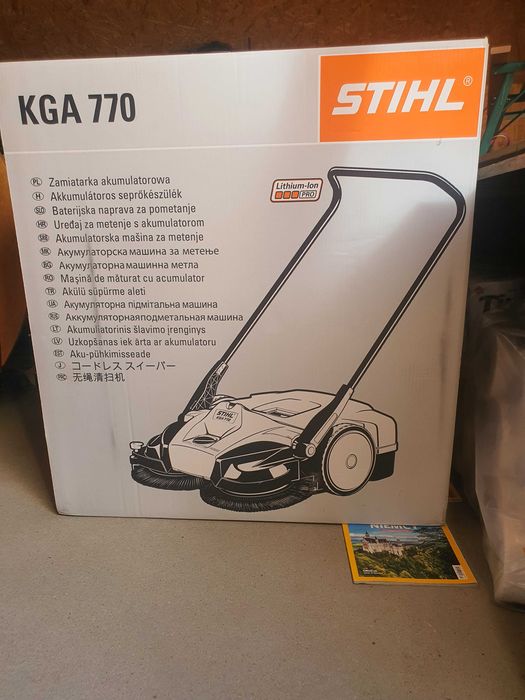 Zamiatarka akumulatorowa STIHL KGA 770 Nowa !