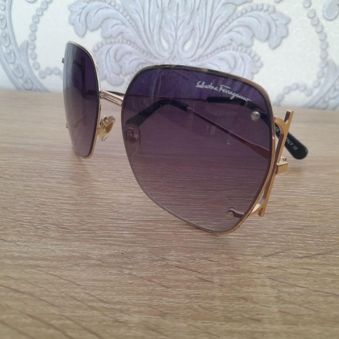 Очки Salvatore Ferragamo