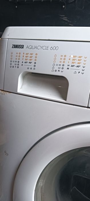 Sprzedam pralkę spr