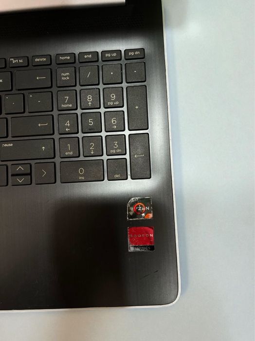 HP - Ryzen 3 - 8GB RAM - Defeito Teclado