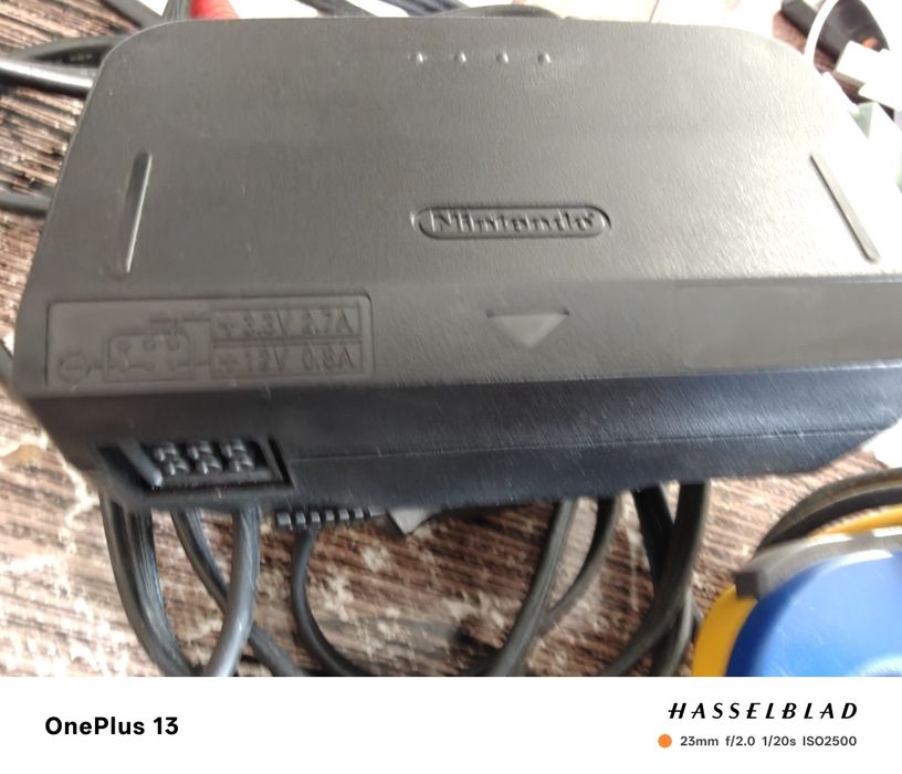 Consola Nintendo 64 Pikachu