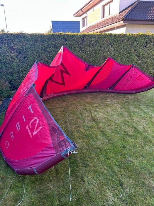 Latawiec North Orbit 12m2 ; 2022