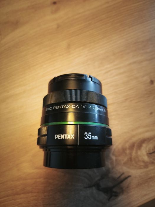Pentax SMC DA 35mm f/2.4 AL
