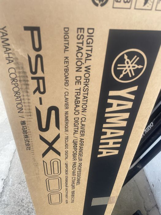 Yamaha PSR - SX900