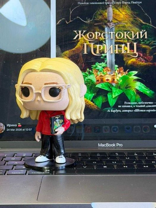 Фігурка по фото | Персональна 3D-фігурка по фото в стилі Фанко (Funko) | Ідея подарунка