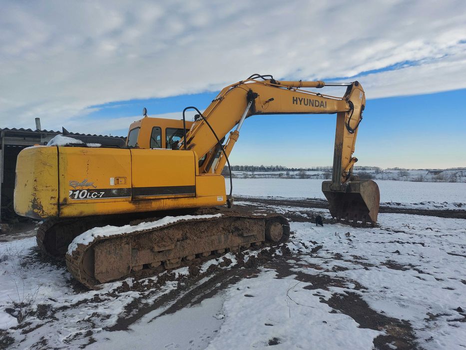 Екскаватор Hyundai ROBEX 210LC-7