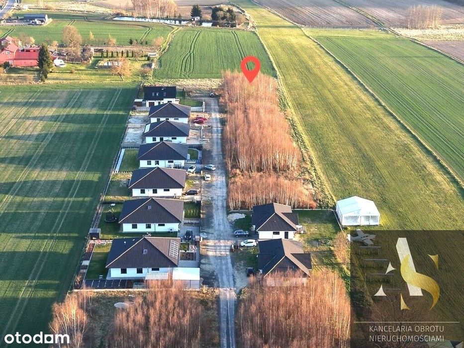 Słoneczna działka budowlana w Trójcy.