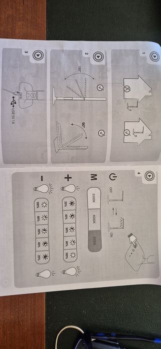 Cadeeiro de mesa preto LED