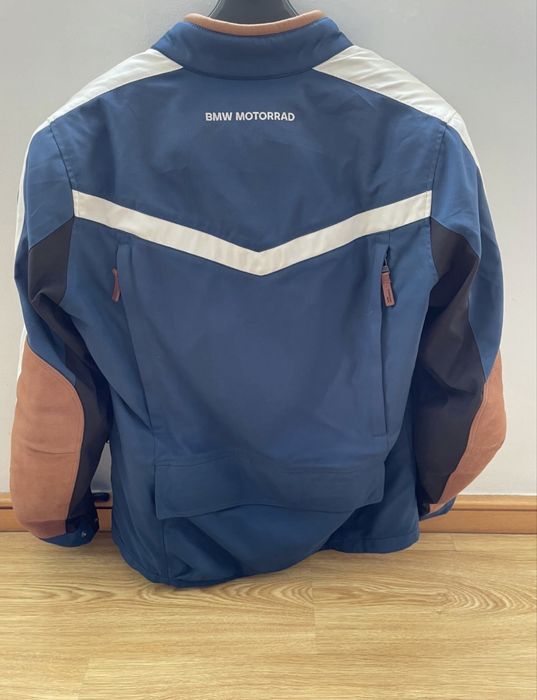 Casaco BMW tamanho 50