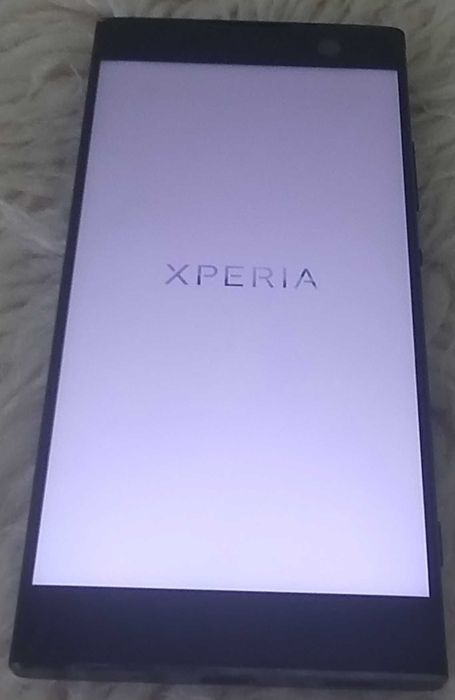 Смартфон Sony Xperia XA2