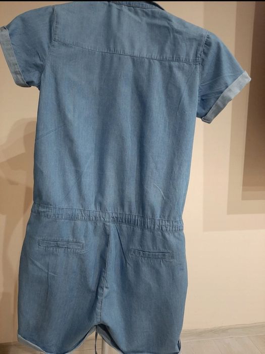 Kombinezon jeansowy