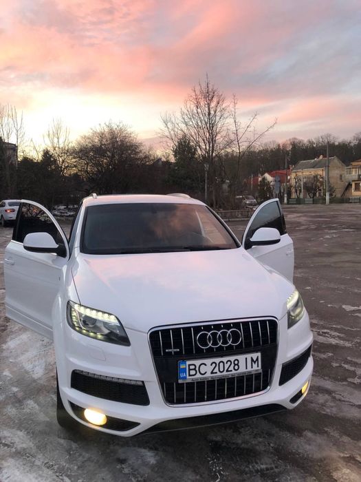 Audi q7 4,2 s line