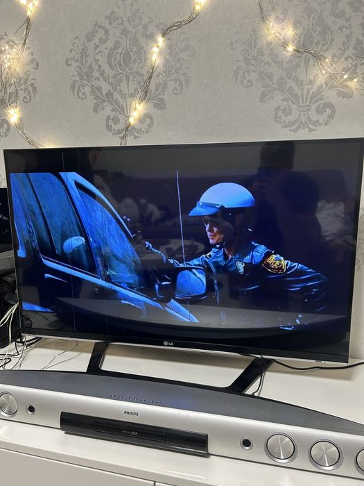 Телефизор LG 42LM760T 42’’