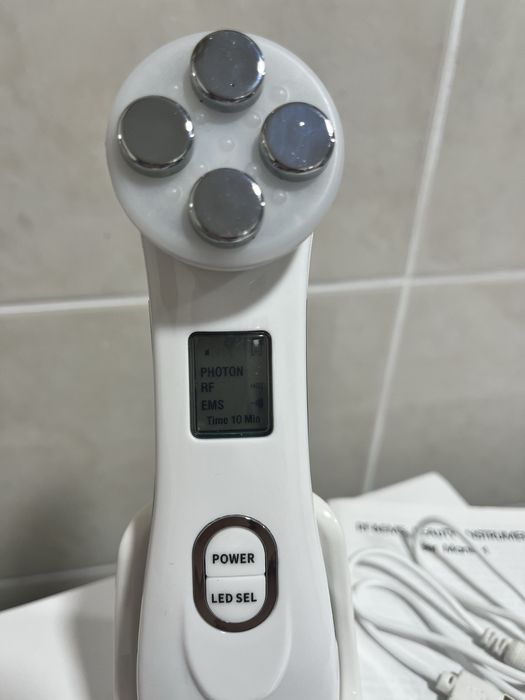 Мікротоковий масажер, ультрозвуковий мікроток зі світлотерапією