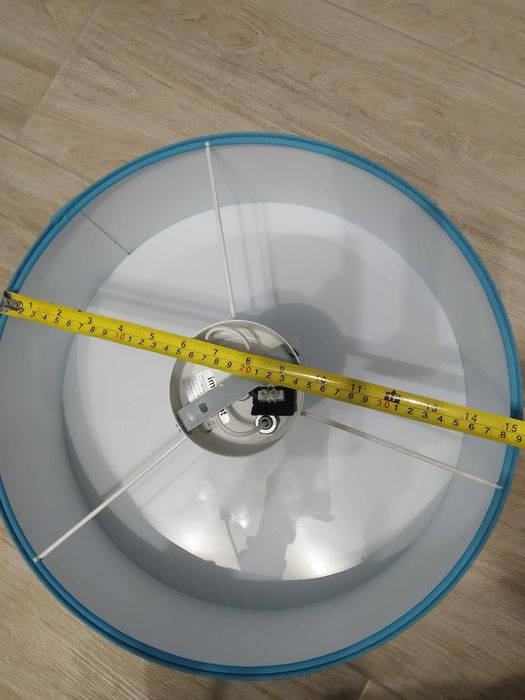 Lampa sufitowa kolor morski