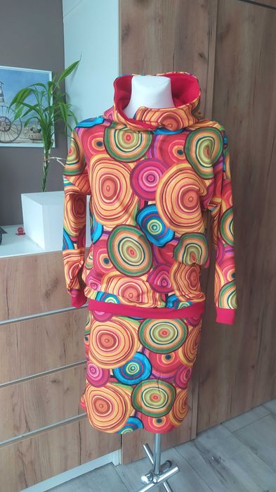 Bluza damska z kapturem