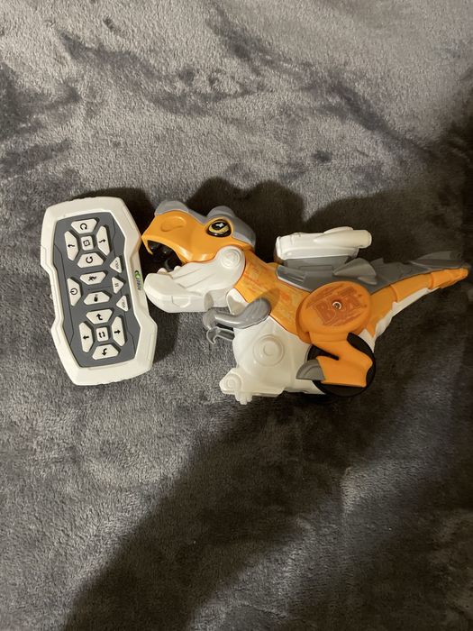 Динозавр на управлінні