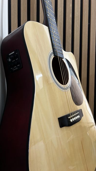 Guitarra Fender Squier (Como nova)
