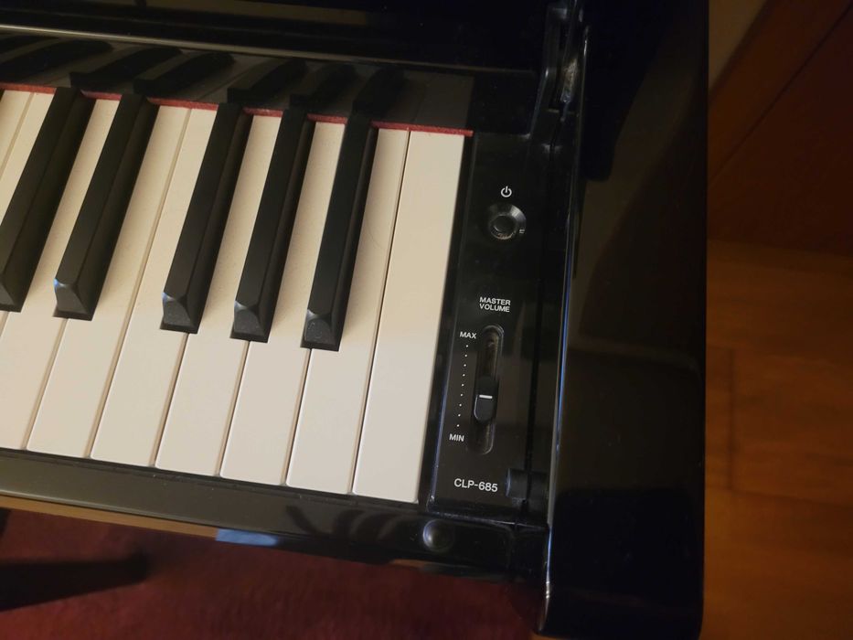 Piano Digital Yamaha CLP-685PE