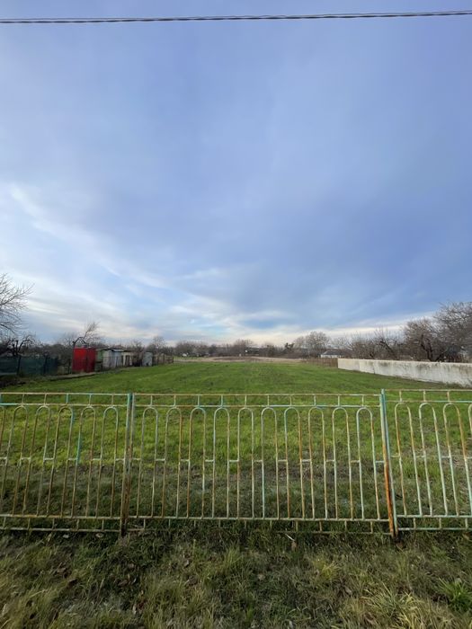 Ділянка. 12 сот. 10 хв від міста