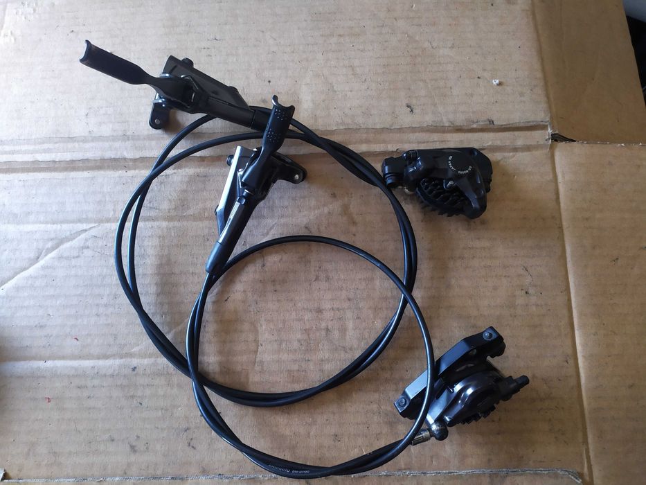 Shimanoe DEORE XT hamulce tarczowe Hydr. BL/BR-M8000  dł 84/148cm Polecam
