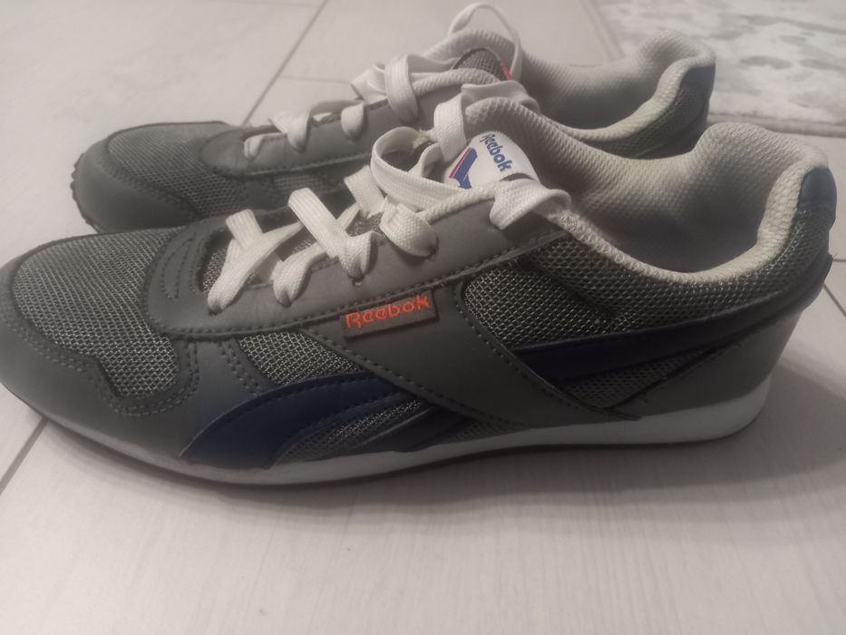 Buty sportowe damskie Reebok rozm 38.5