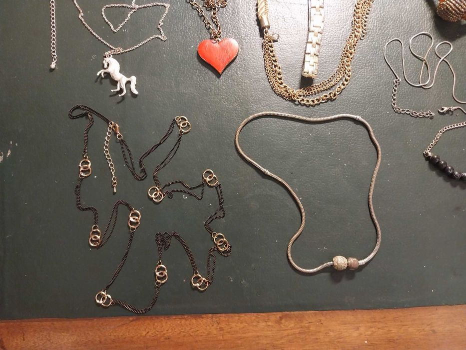 Kobiece ozdoby, zestaw jak na zdjęciach