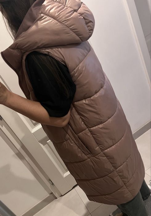 Dluga ciepla kamizelka 4F rozmiar S pudrowy roz