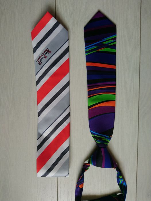 Нова краватка галстук