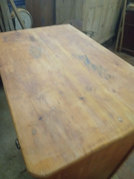 Armário rústico em madeira