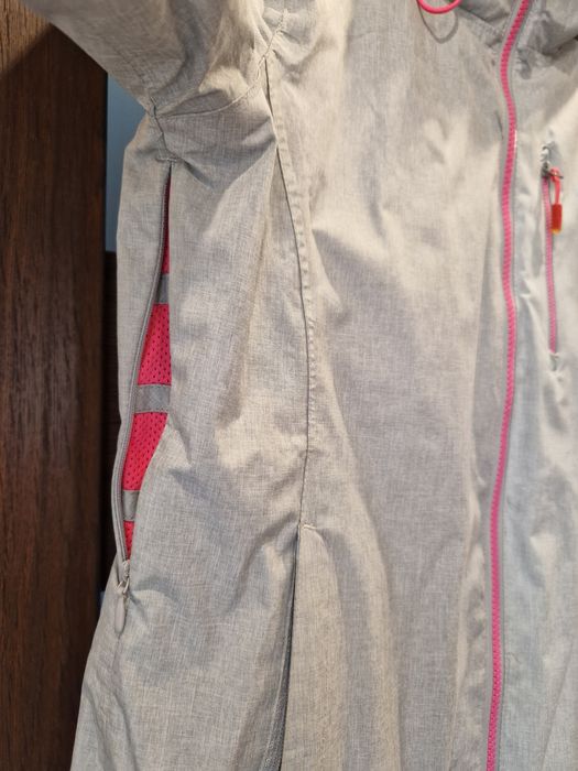 Kurtka przeciwdeszczowa 4F idealny stan