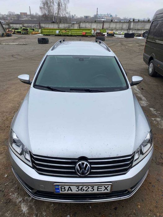 Разборка Пасат б7. Капот VW passat b7. Запчасти фольцваген. Є ВСЕ!