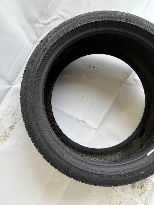 245/35/18 Bridgestone Potenza S001 RFT 92Y (295)