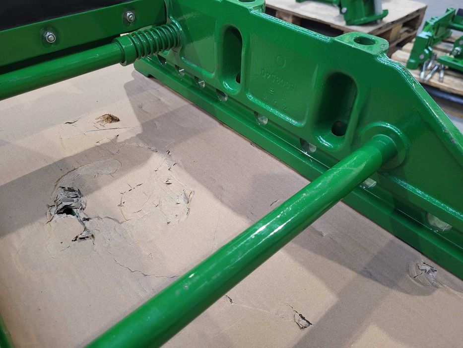 Rama zaczepowa długa szeroka 390mm SAUERMANN szyna korpus JOHN DEERE