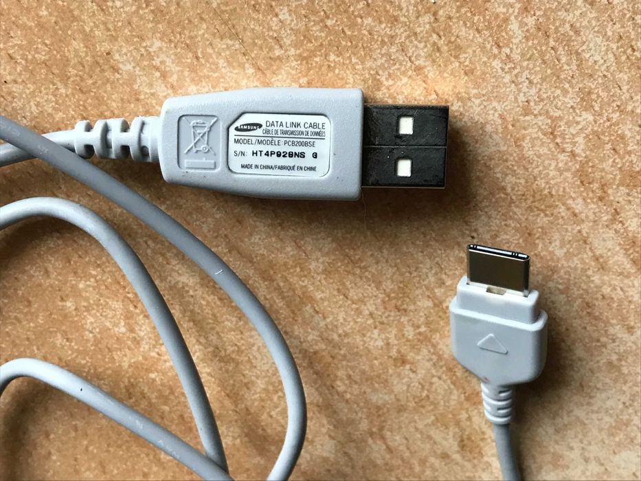 Оригинальный шнур на смартфон Самсунг