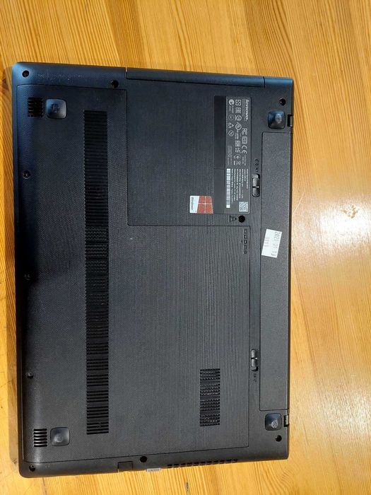 Sprzedam laptop Lenovo G50-80, Windows 10 Dysk SSD