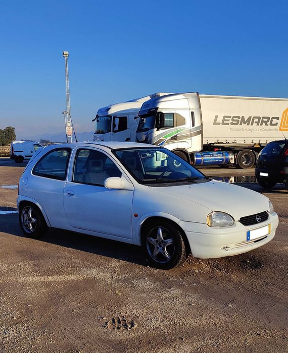 Opel corsa de 97 1.5 diesel corsa, em perfeito funcionamento