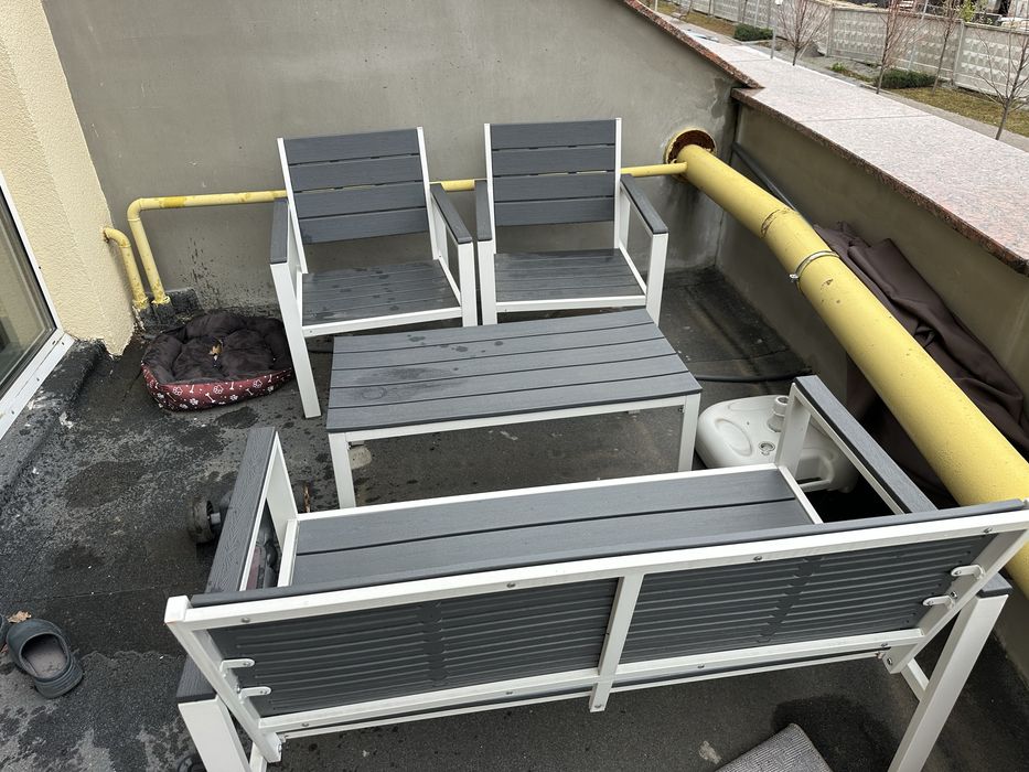 Комплект меблів для вулиці